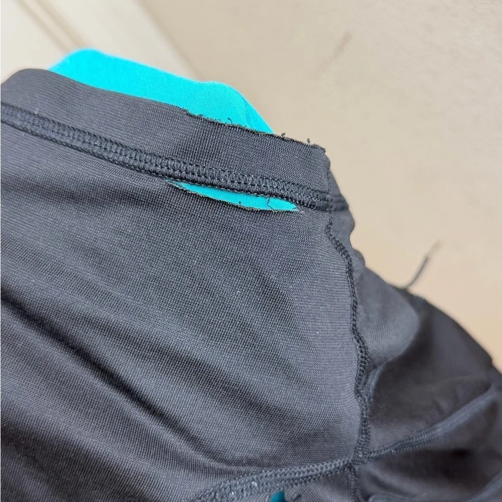 Lululemon run response heathered lined Shorts in a dark teal size L